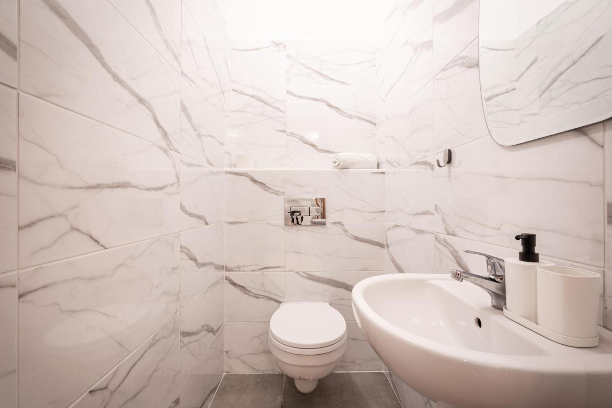H9- Boutique Apartments, Best Location, By Bqa Budapest Exteriör bild