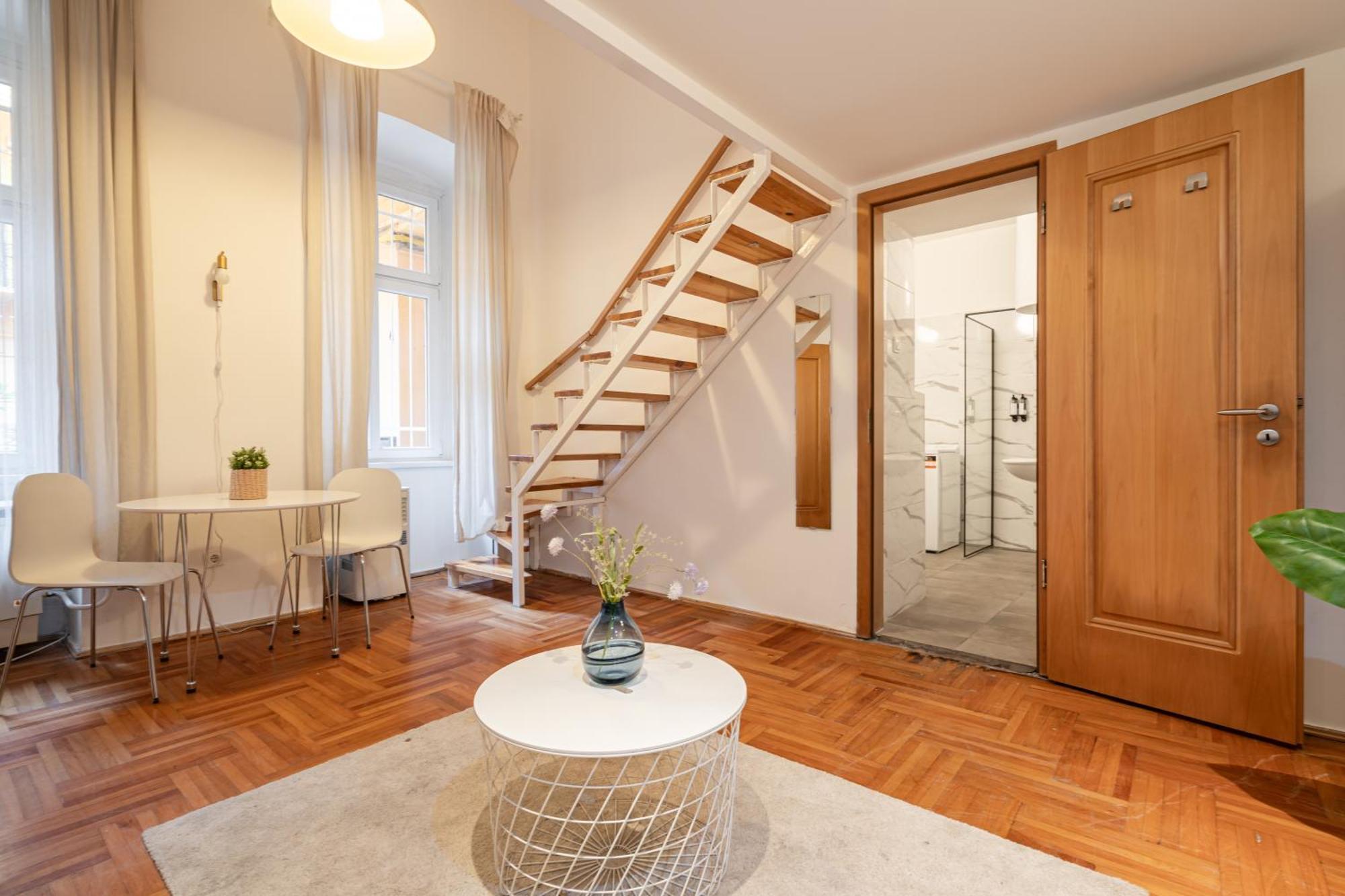 H9- Boutique Apartments, Best Location, By Bqa Budapest Exteriör bild